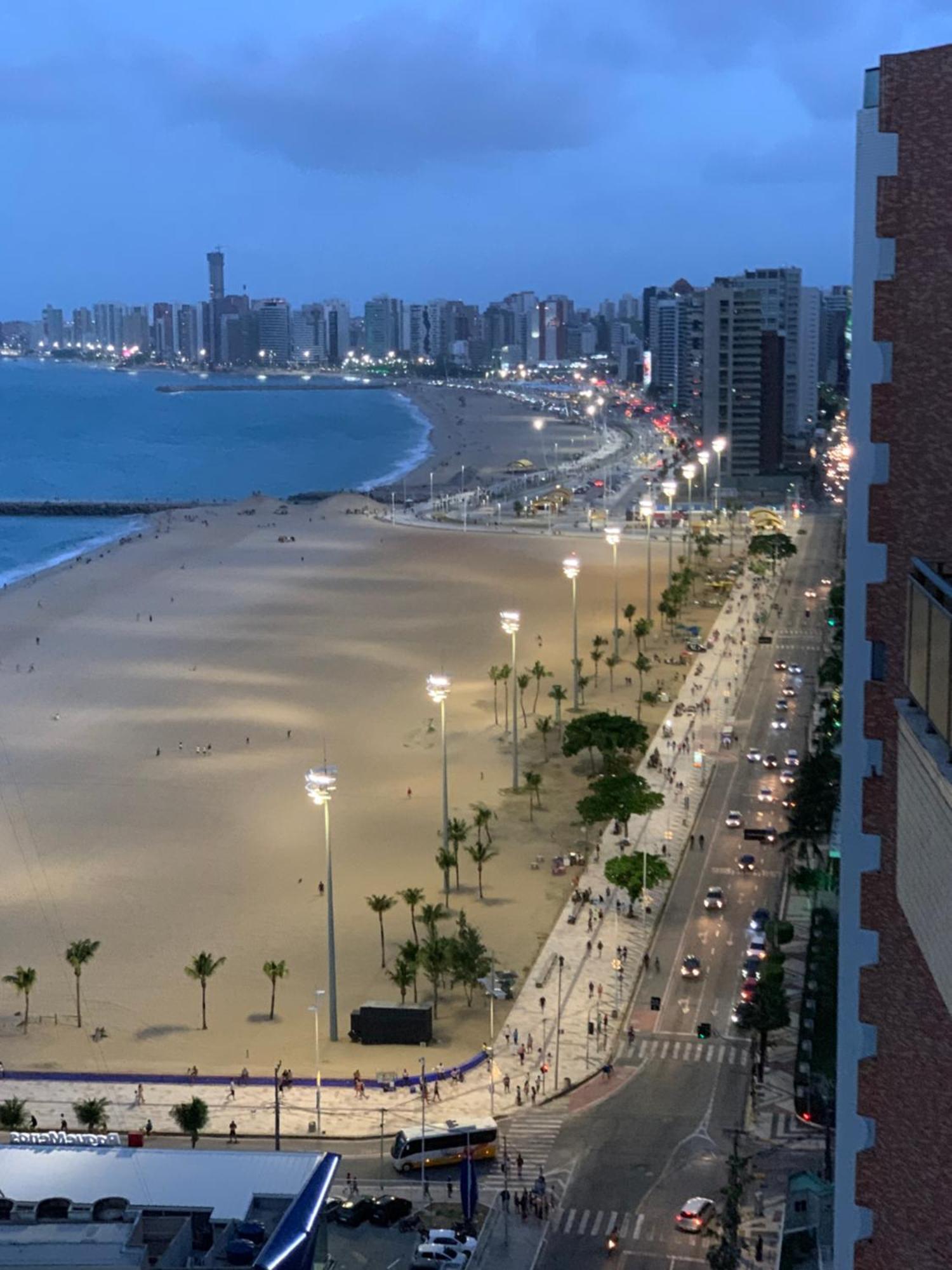 Flat Praia De Iracema Vista Mar Fortaleza  Exterior foto